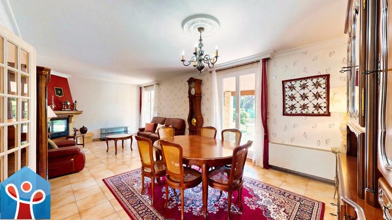 Maison - 153 m² - 6 pièces