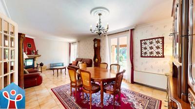 Maison - 153 m² - 6 pièces