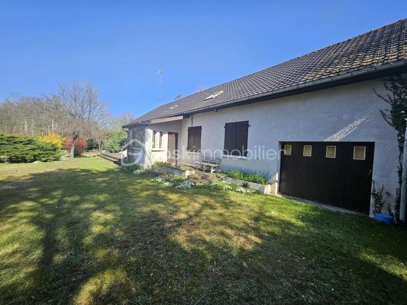 Maison - 177 m² - 6 pièces