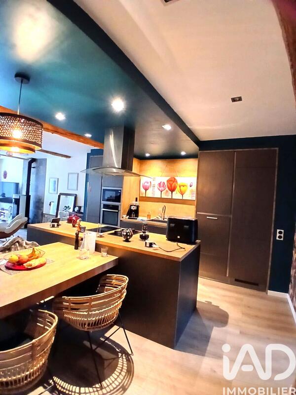 Maison - 101 m² - 4 pièces