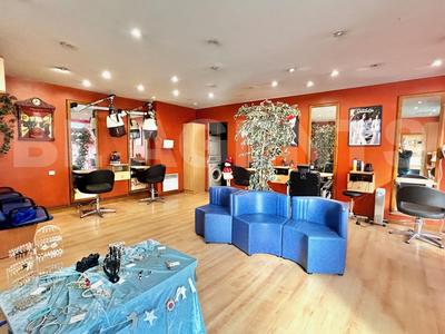 Magasins - 53 m² - 2 pièces