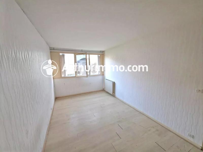 Appartement - 96 m² - 5 pièces