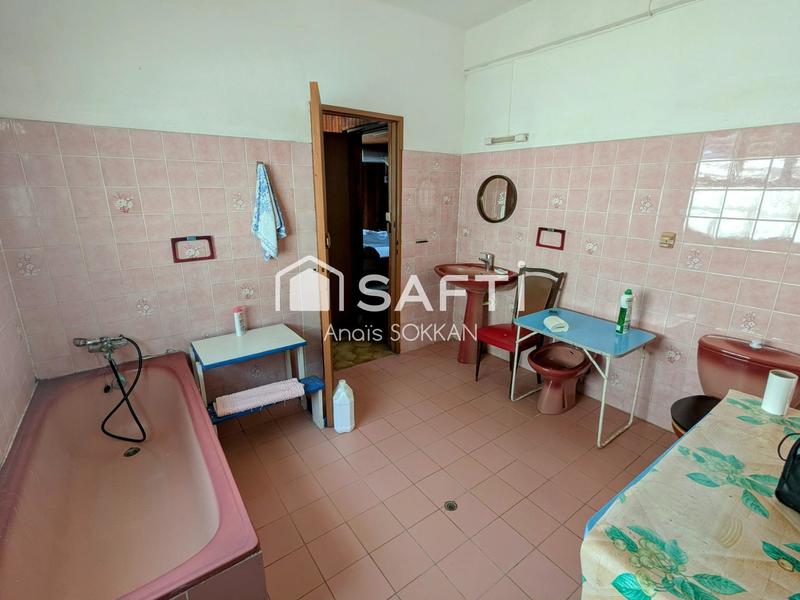 Maison - 203 m² - 11 pièces