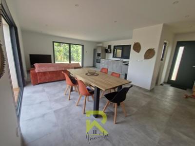 Villa - 95 m² - 4 pièces