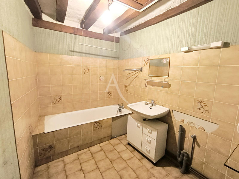 Maison - 77 m² - 4 pièces