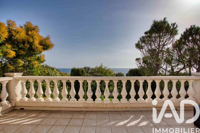 Maison - 158 m² - 4 pièces