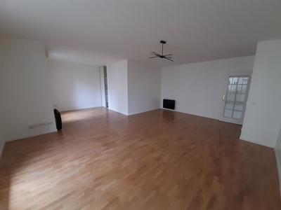 Appartement - 103 m² - 4 pièces