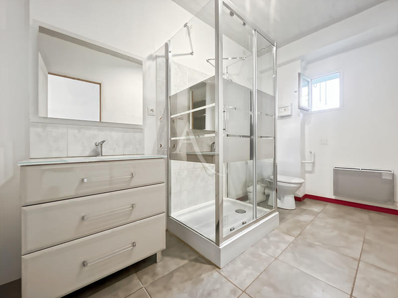 Maison - 158 m² - 3 pièces