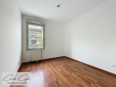 Appartement - 76 m² - 3 pièces