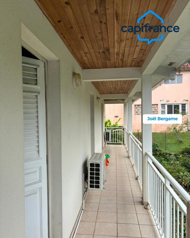 Maison - 166 m² - 4 pièces