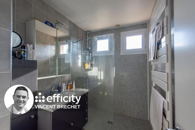 Pavillon - 138 m² - 5 pièces