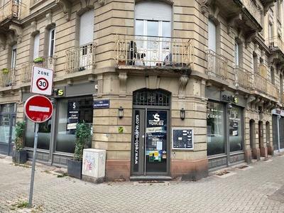 Local commercial - 99 m²