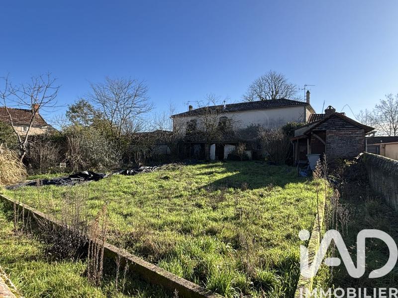 Maison de village - 151 m² - 8 pièces