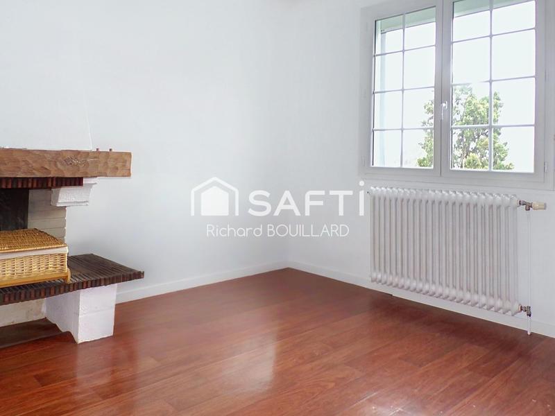 Maison - 172 m² - 9 pièces