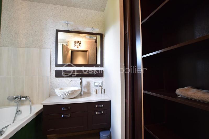 Appartement - 46 m² - 3 pièces