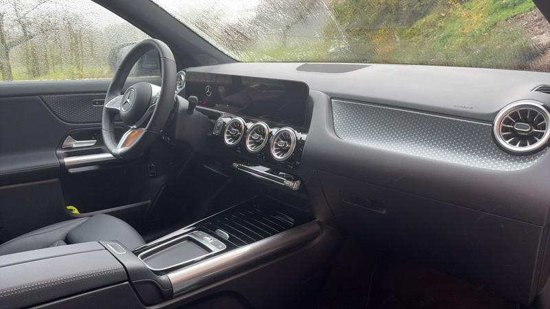 Mercedes Classe E Eqa 300 66 kWh 228 4Matic Progressive Line - Garantie constructeur Automatique