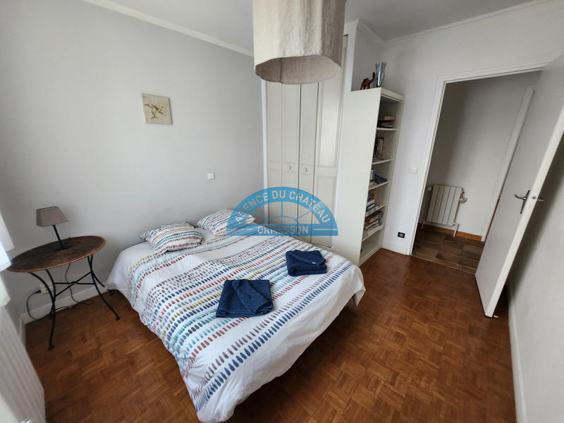 Maison - 180 m² - 8 pièces