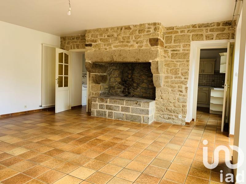 Maison - 99 m² - 5 pièces