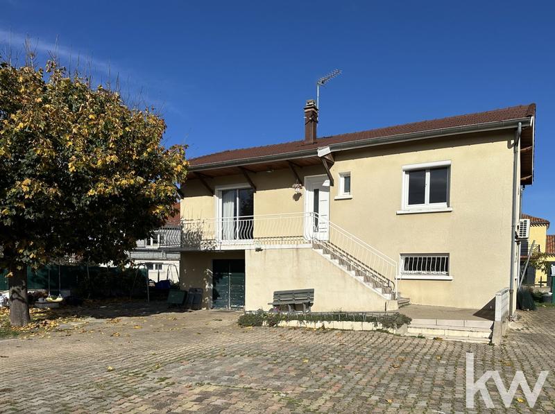 Maison - 87 m² - 4 pièces