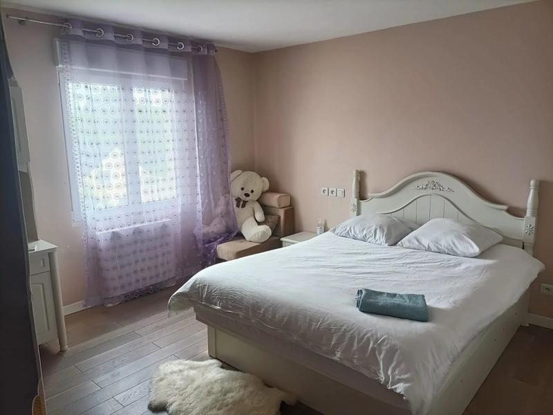 Maison - 192 m² - 8 pièces