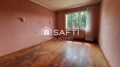 Maison - 204 m² - 7 pièces