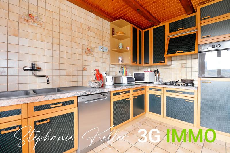 Maison - 110 m² - 4 pièces