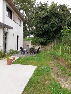 Maison - 152 m² - 6 pièces