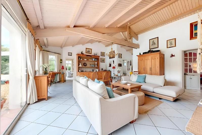 Maison - 120 m² - 5 pièces