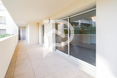 Appartement - 87 m² - 4 pièces