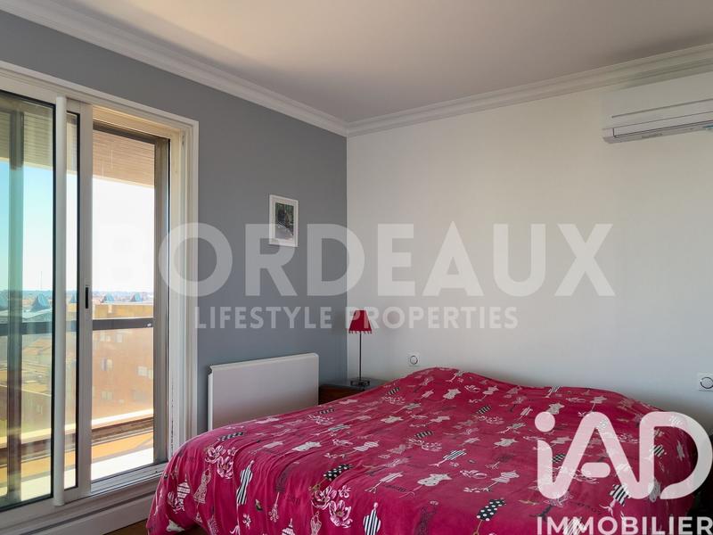 Appartement - 92 m² - 4 pièces