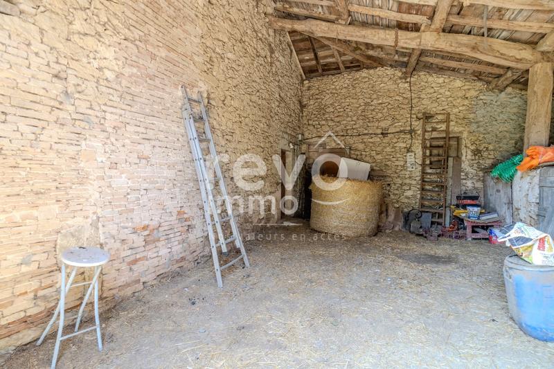 Maison - 204 m² - 6 pièces