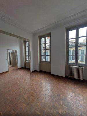 Appartement - 97 m² - 3 pièces