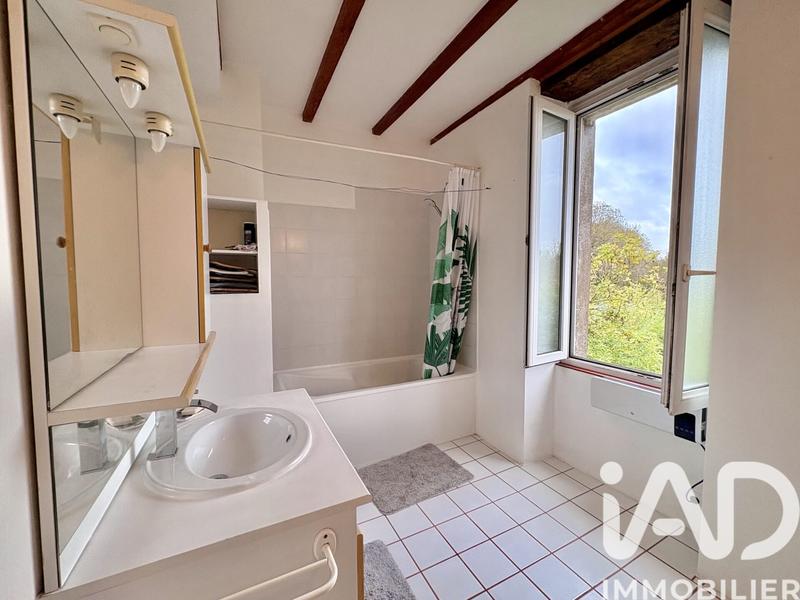 Maison - 98 m² - 4 pièces