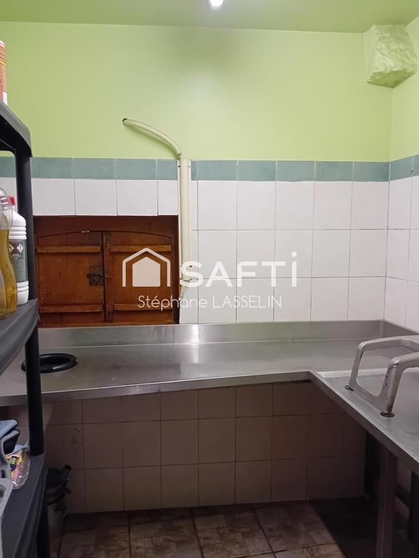 Maison - 310 m² - 8 pièces