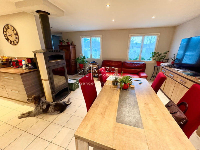 Entrepôt - 356 m² - 6 pièces