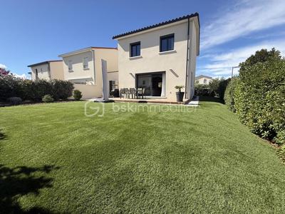 Villa - 90 m² - 4 pièces
