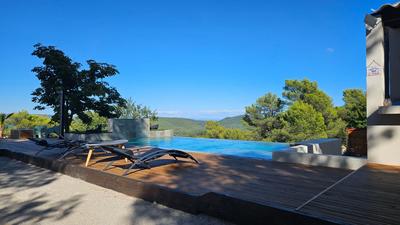 Maison - 170 m² - 5 pièces