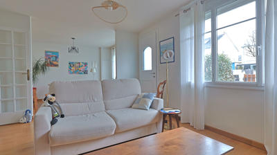 Maison - 139 m² - 8 pièces