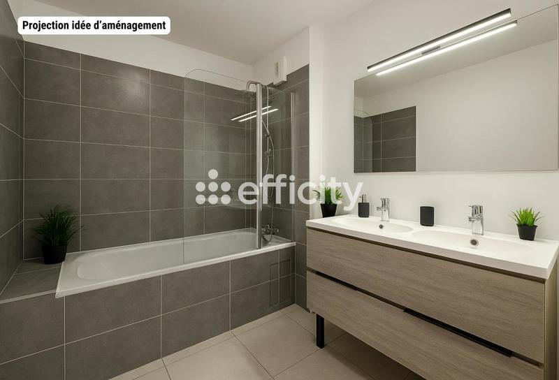 Appartement - 80 m² - 4 pièces