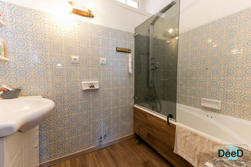 Maison ancienne - 177 m² - 7 pièces