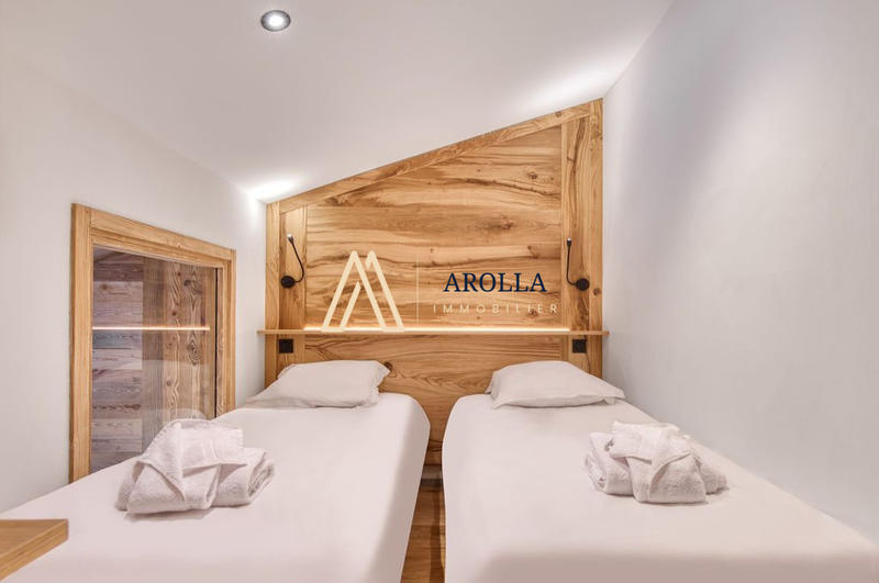 Duplex - 77 m² - 4 pièces