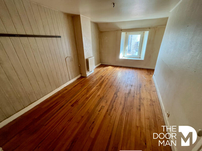 Maison - 83 m² - 4 pièces