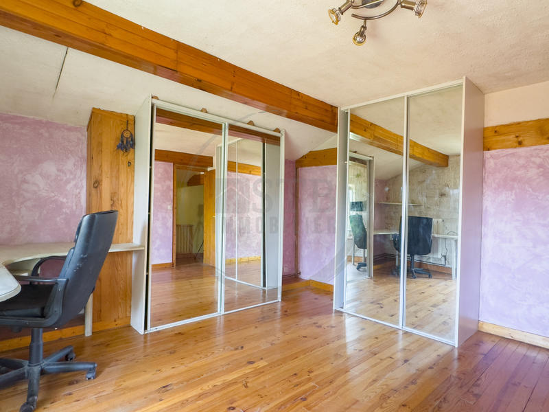 Maison de village - 89 m² - 5 pièces