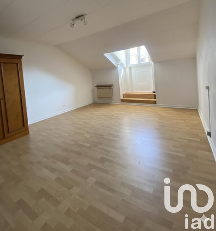 Maison - 254 m² - 7 pièces