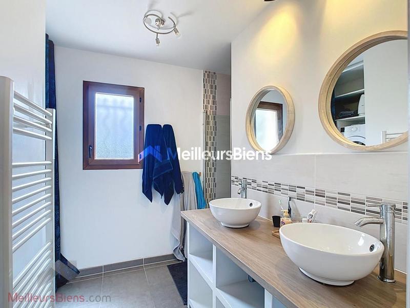 Maison - 110 m² - 4 pièces