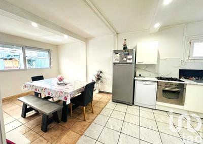 Maison - 108 m² - 6 pièces