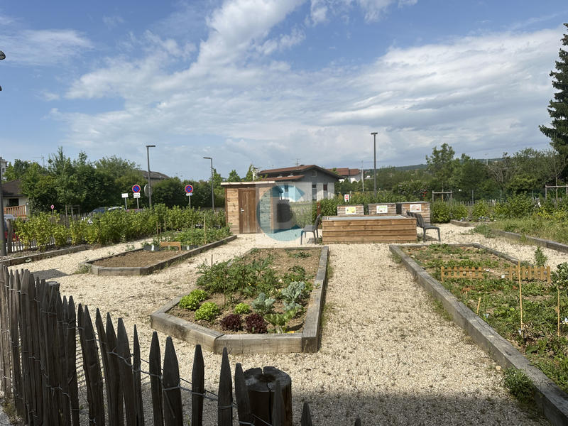 Appartement - 90 m² - 4 pièces