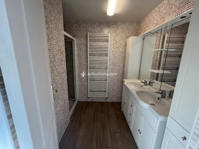 Appartement - 77 m² - 3 pièces