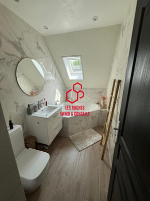 Maison - 120 m² - 4 pièces