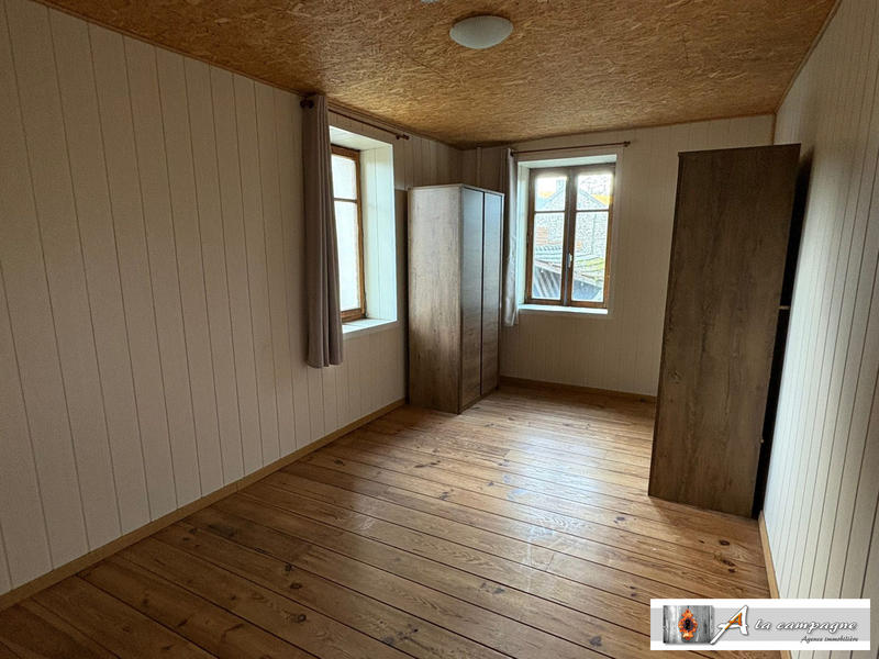 Maison ancienne - 319 m² - 13 pièces